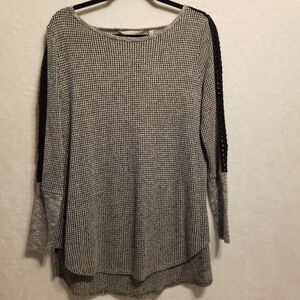 Soft Surroundings XL Top Bailey Waffle Knit Gray Black Crochet Trim Comfort Cozy